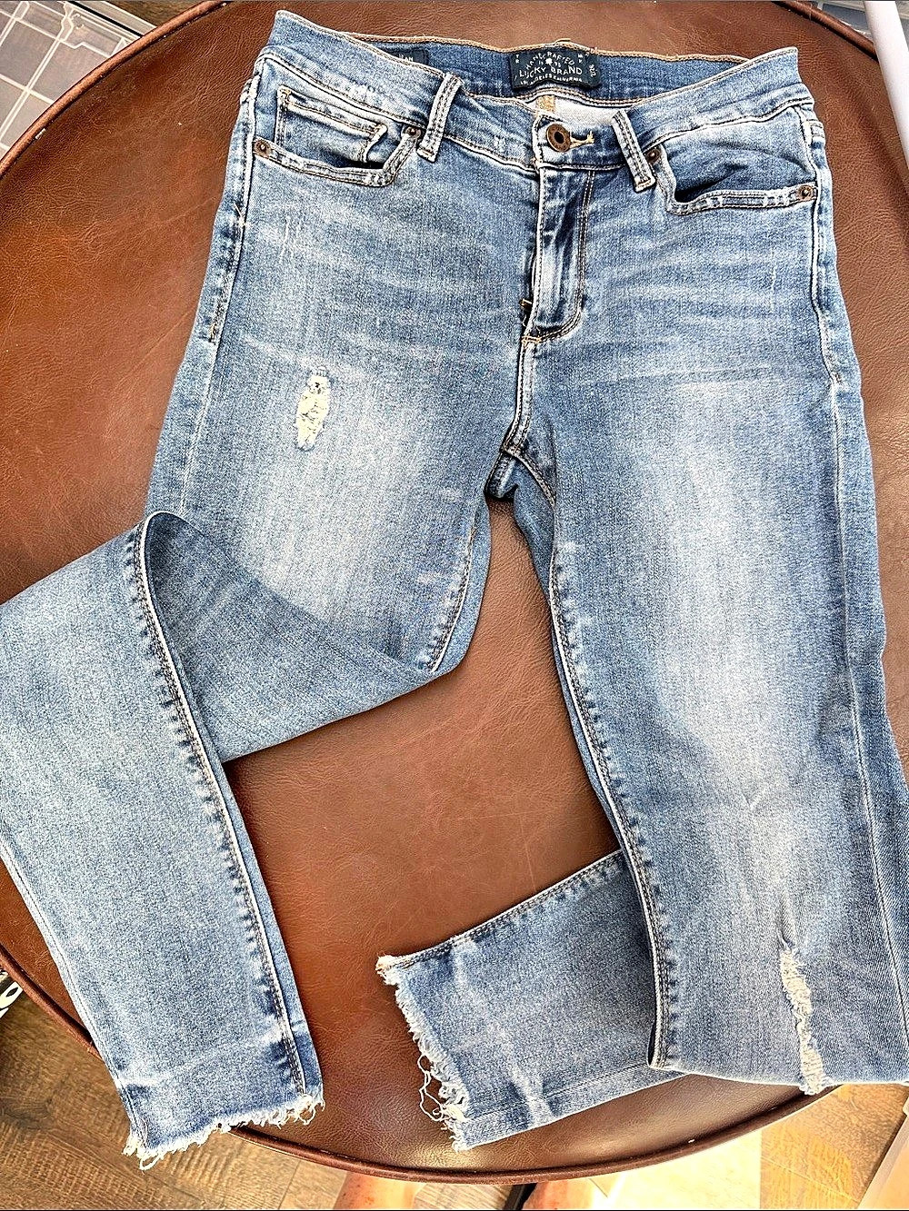 Lucky Brand Lucky Legging Jean Distressed Slim Jeans in Blue Waist 28 Inseam 27